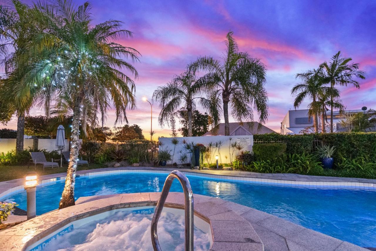 Noosa Boutique Apartments & Elkhorn Villas Exterior photo