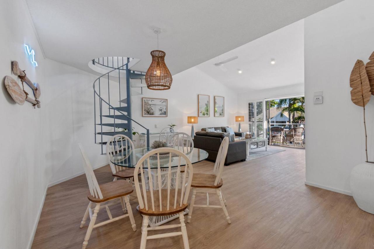 Noosa Boutique Apartments & Elkhorn Villas Exterior photo