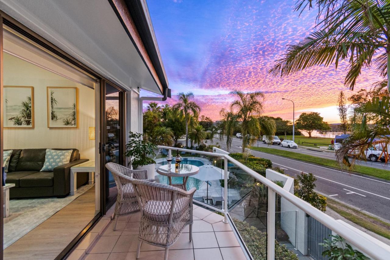 Noosa Boutique Apartments & Elkhorn Villas Exterior photo