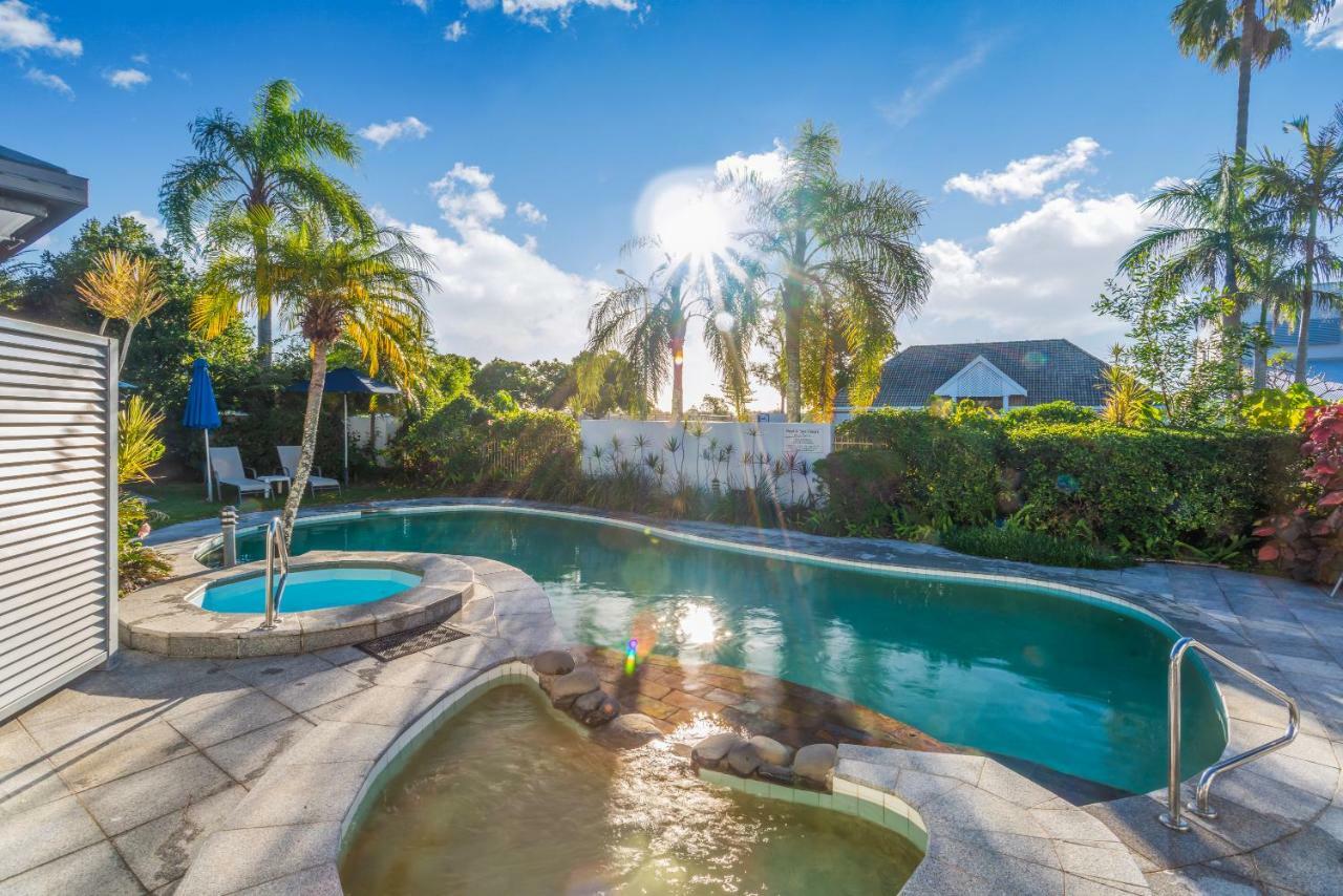 Noosa Boutique Apartments & Elkhorn Villas Exterior photo